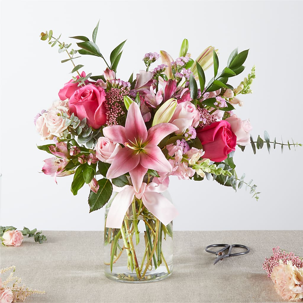 Pink Ribbon - A Florist Original – PASSMORE'S FLOWERS, Brantford ON