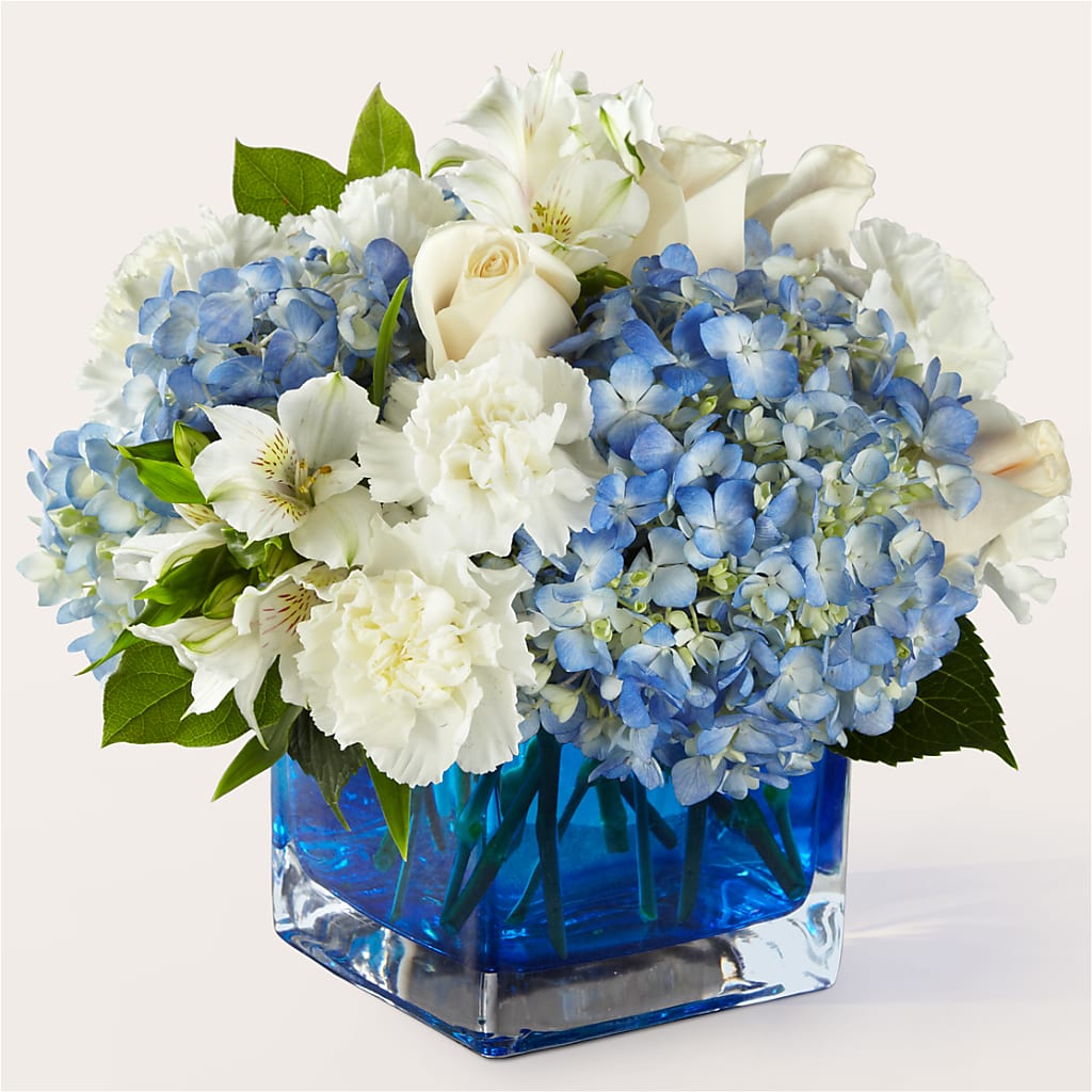 Soothing Waters Bouquet – PASSMORE'S FLOWERS, Brantford ON