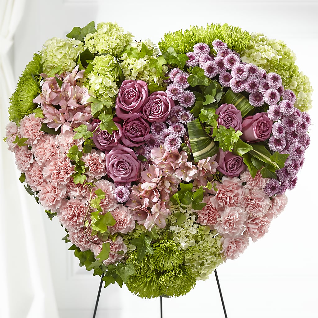 Heartwarming Standing Heart – PASSMORE'S FLOWERS, Brantford ON
