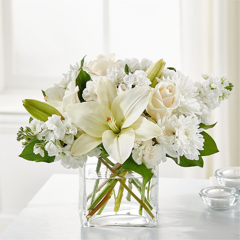 Gentle Breeze Bouquet – PASSMORE'S FLOWERS, Brantford ON