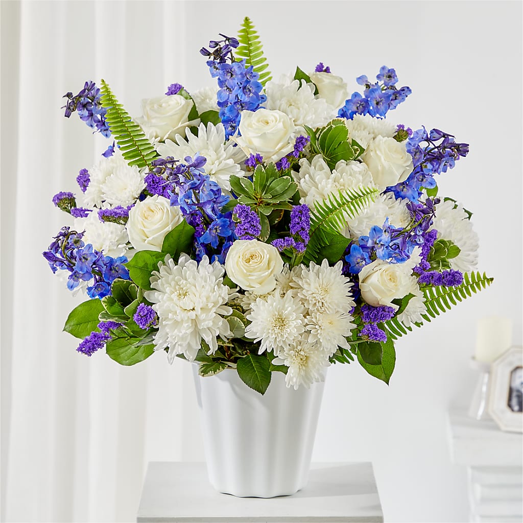 Hold Dear Tabletop Basket – PASSMORE'S FLOWERS, Brantford ON
