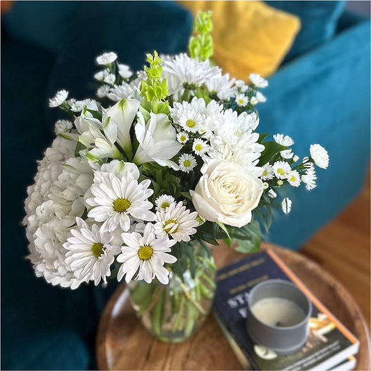 Classic Ivory – A Florist Original – PASSMORE'S FLOWERS, Brantford ON
