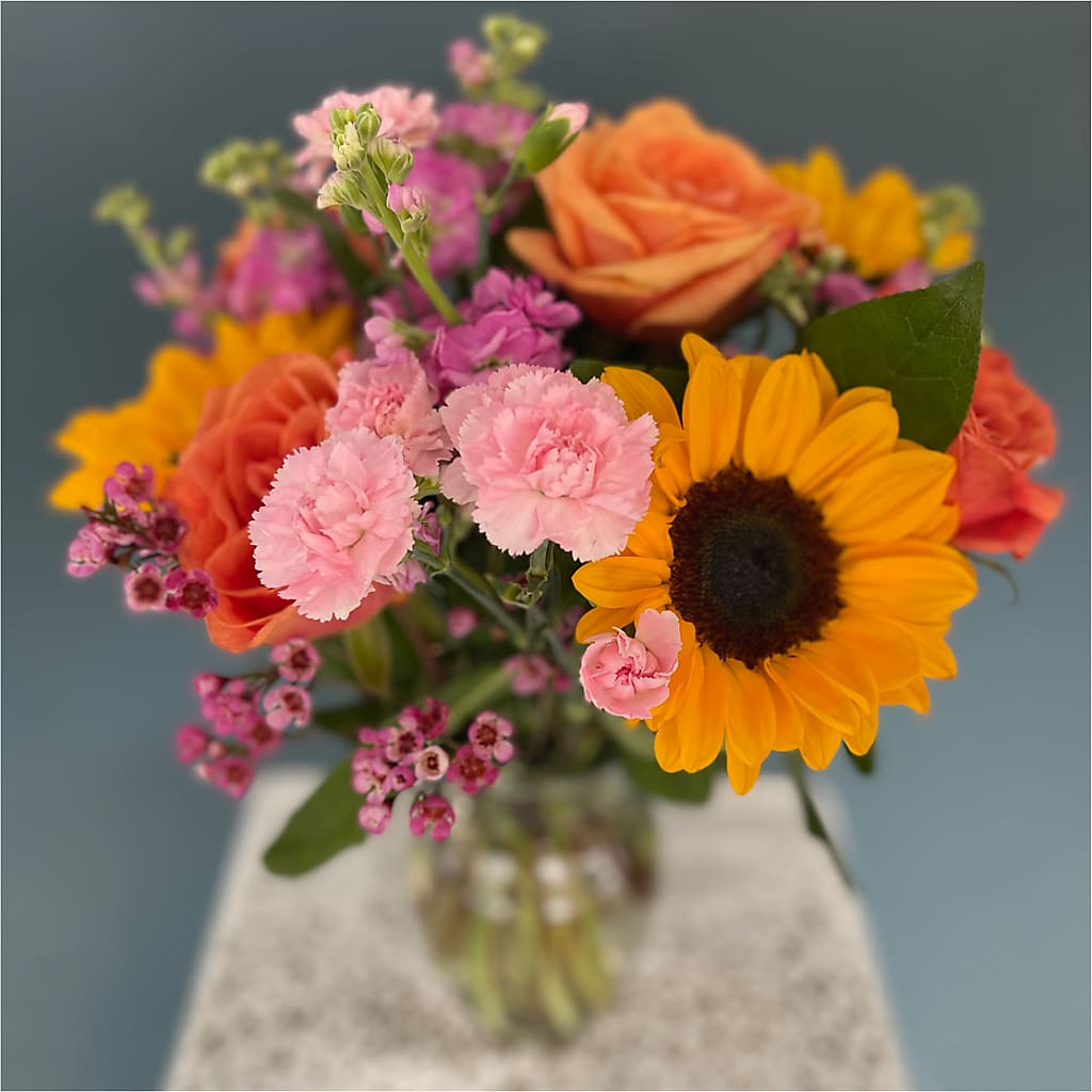 Yellow Brick Road Bouquet – PASSMORE'S FLOWERS, Brantford ON