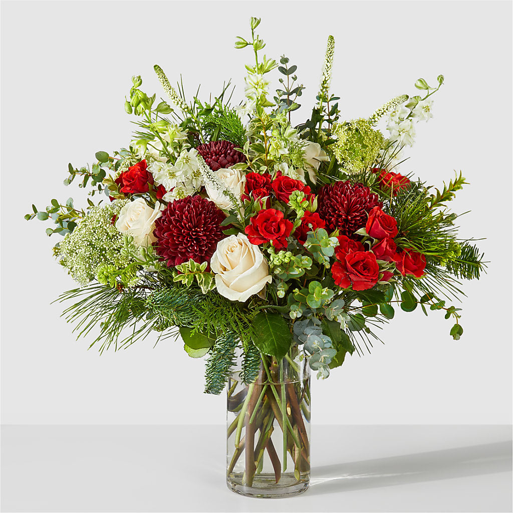Favorite Traditions Bouquet – PASSMORE'S FLOWERS, Brantford ON