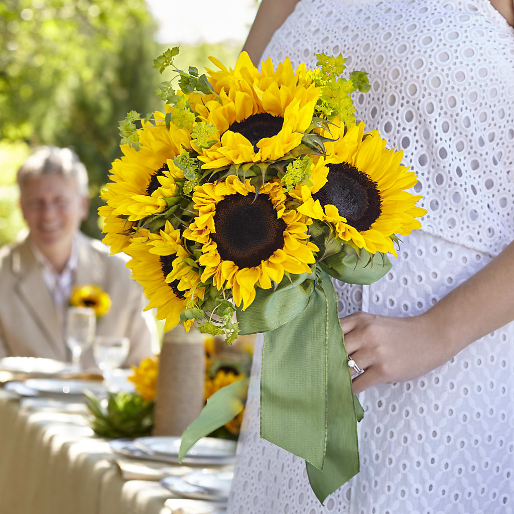 Free Spirit Bouquet – PASSMORE'S FLOWERS, Brantford ON