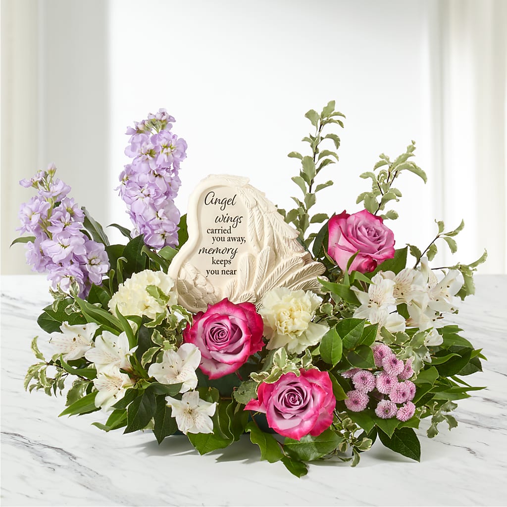 In My Heart Arrangement – PASSMORE'S FLOWERS, Brantford ON
