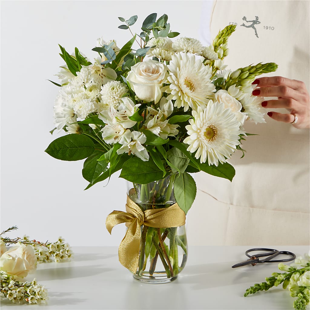 New Beginnings – A Florist Original – PASSMORE'S FLOWERS, Brantford ON