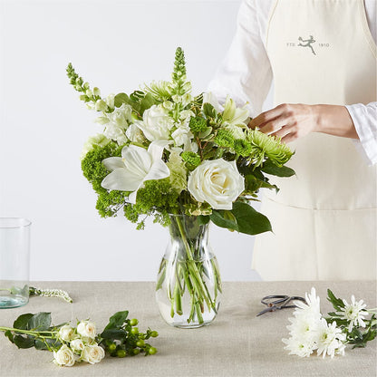 Irish Garden - A Florist Original – PASSMORE'S FLOWERS, Brantford ON