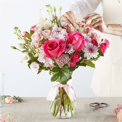 Pink Ribbon - A Florist Original – PASSMORE'S FLOWERS, Brantford ON