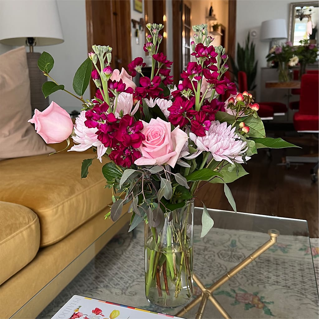 Sunday Morning Bouquet – PASSMORE'S FLOWERS, Brantford ON