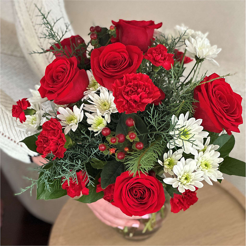 Seasonal Magic Bouquet – PASSMORE'S FLOWERS, Brantford ON