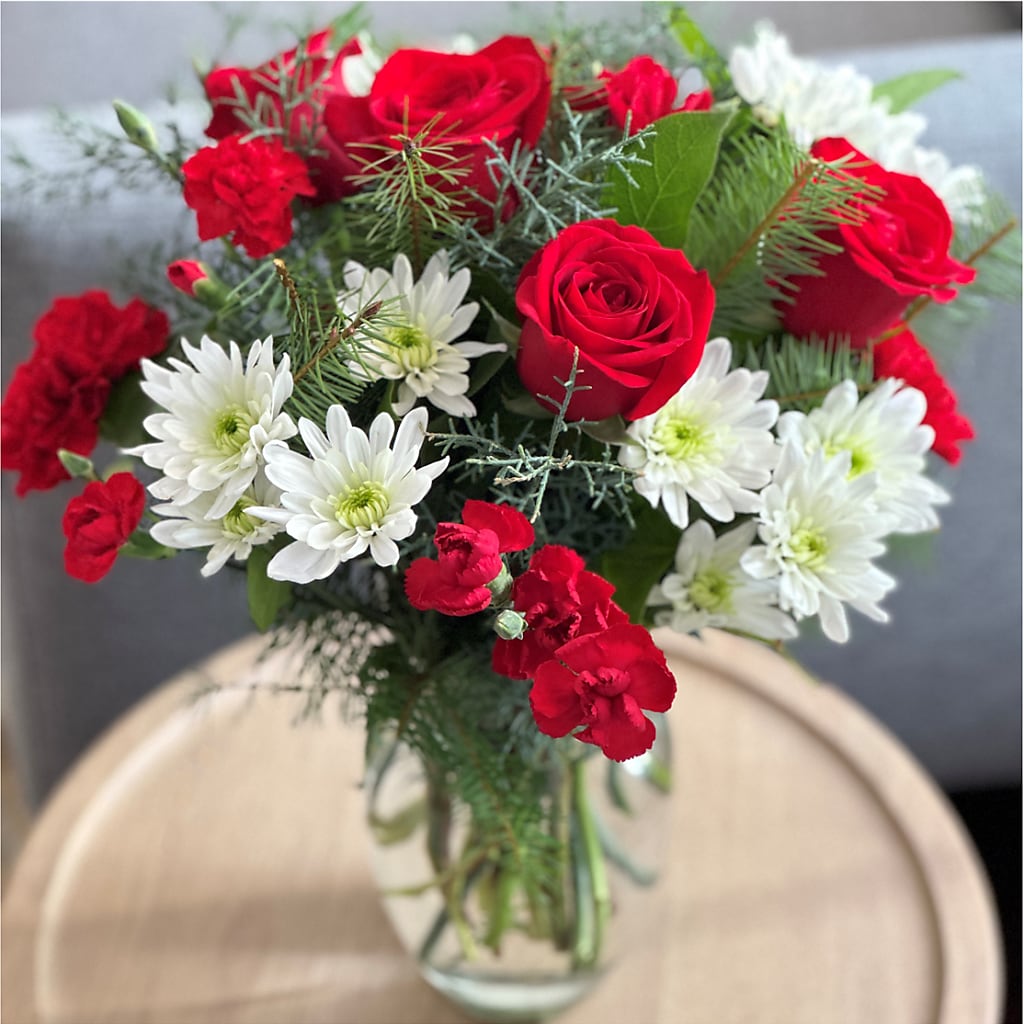 Seasonal Magic Bouquet – PASSMORE'S FLOWERS, Brantford ON