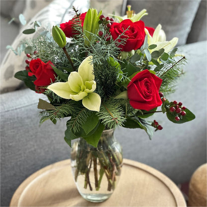 Glittering Lights Bouquet – PASSMORE'S FLOWERS, Brantford ON