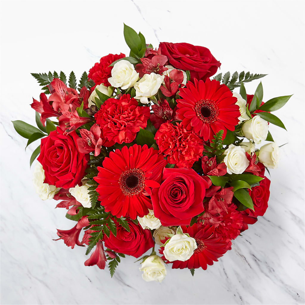 Hearts Embrace Bouquet – PASSMORE'S FLOWERS, Brantford ON