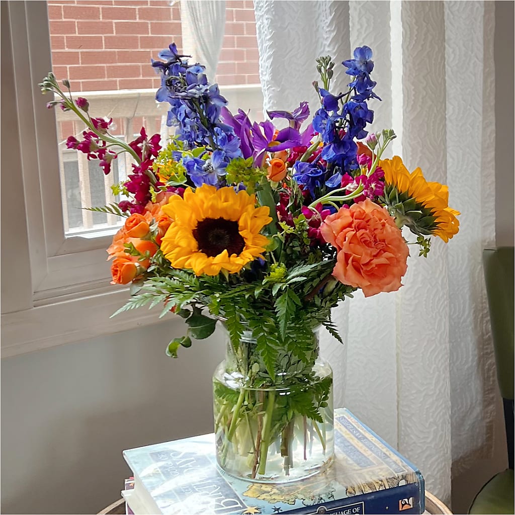 Rays of Life Bouquet – PASSMORE'S FLOWERS, Brantford ON
