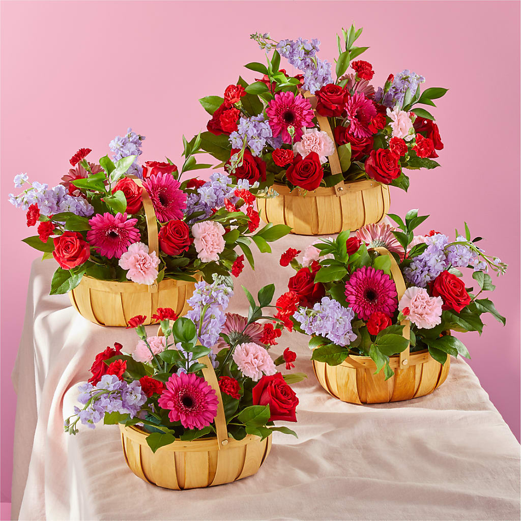 Pink Picnic Basket – PASSMORE'S FLOWERS, Brantford ON