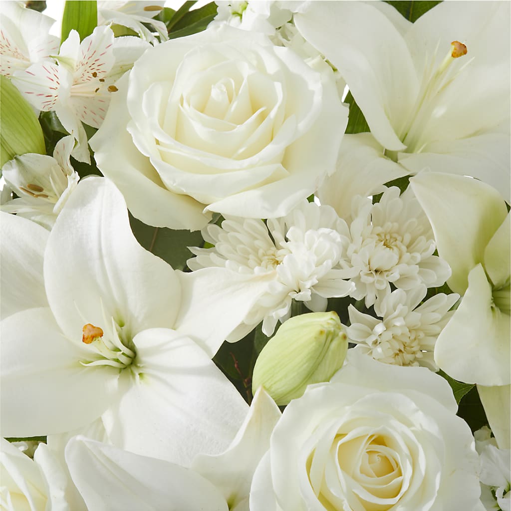 Peaceful Reflections Arrangement – PASSMORE'S FLOWERS, Brantford ON