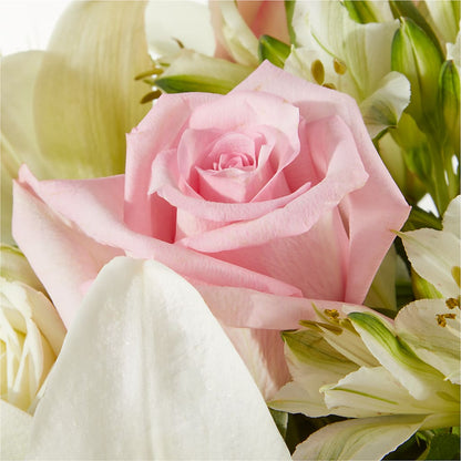 Kindhearted Bouquet – PASSMORE'S FLOWERS, Brantford ON