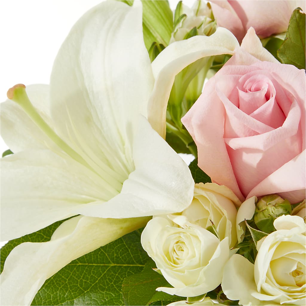 Kindhearted Bouquet – PASSMORE'S FLOWERS, Brantford ON