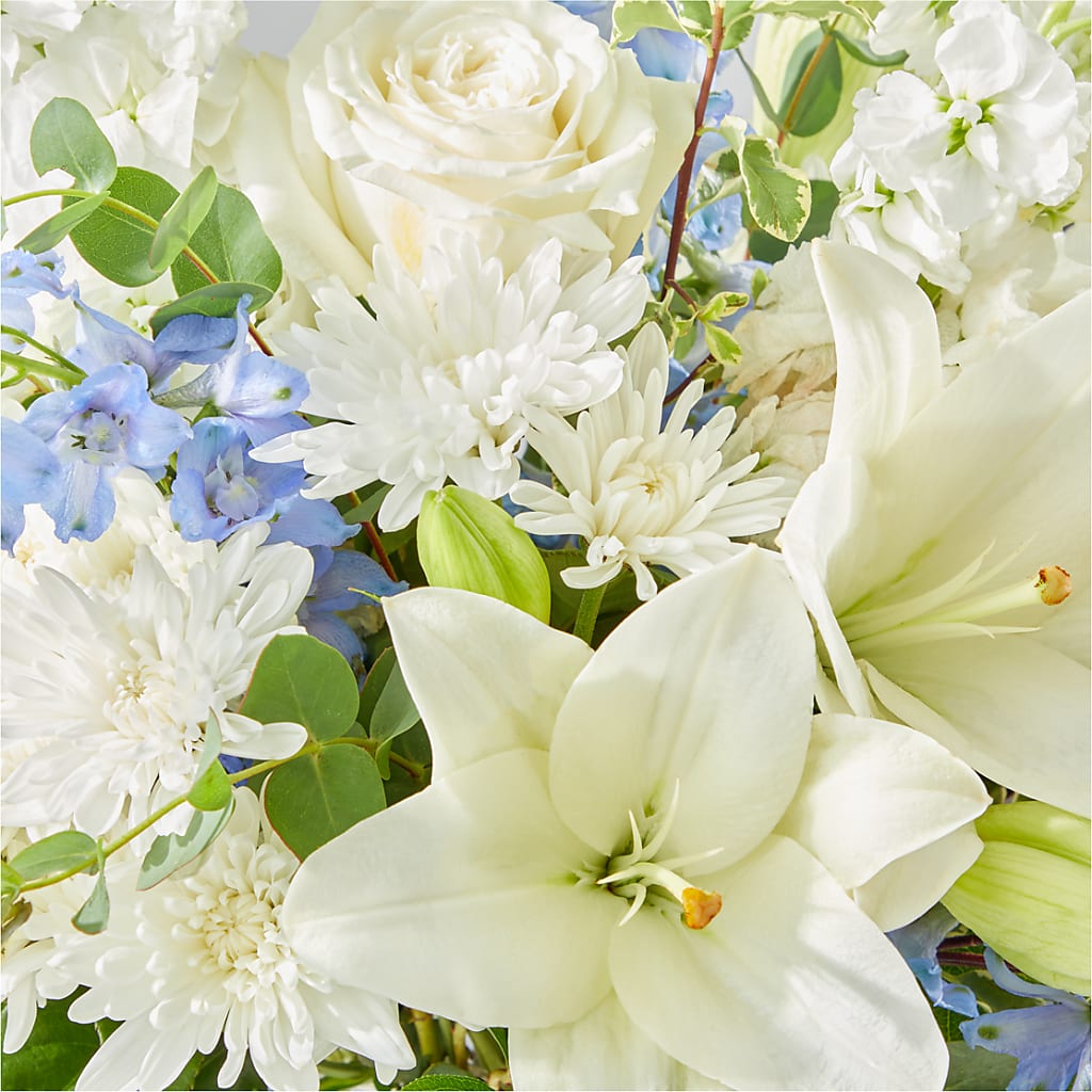 Peace of Mind Bouquet – PASSMORE'S FLOWERS, Brantford ON