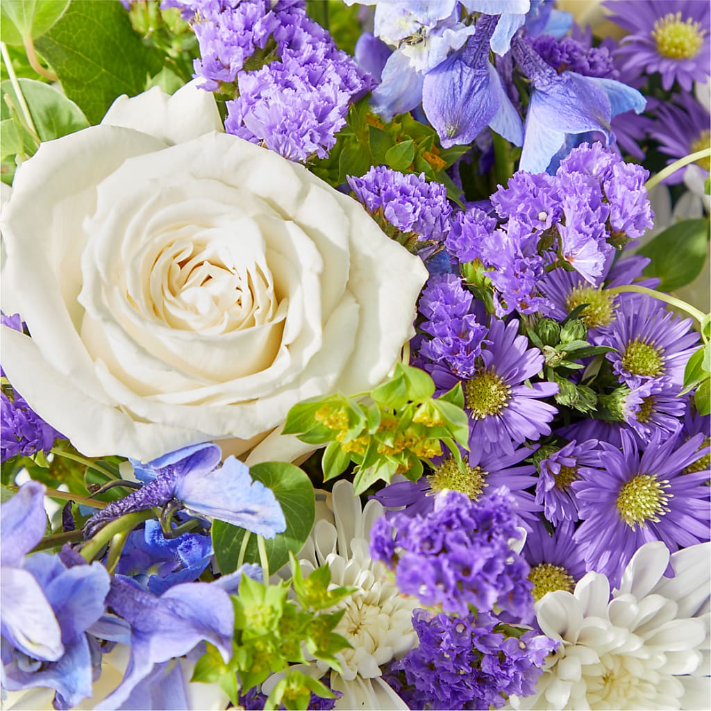 Genuine Gestures Bouquet – PASSMORE'S FLOWERS, Brantford ON