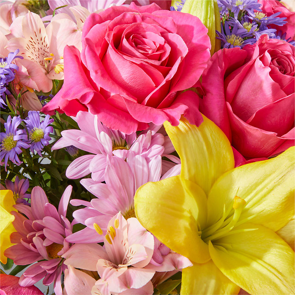 Sprinkles Bouquet – PASSMORE'S FLOWERS, Brantford ON