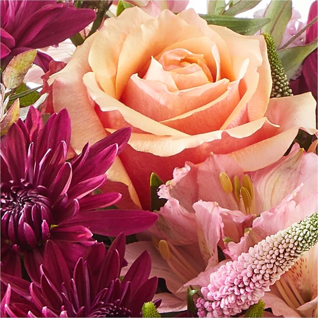 Berry Cobbler Bouquet – PASSMORE'S FLOWERS, Brantford ON