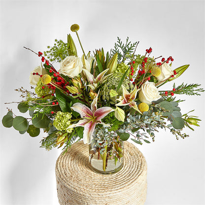 Berry & Bright Bouquet – PASSMORE'S FLOWERS, Brantford ON