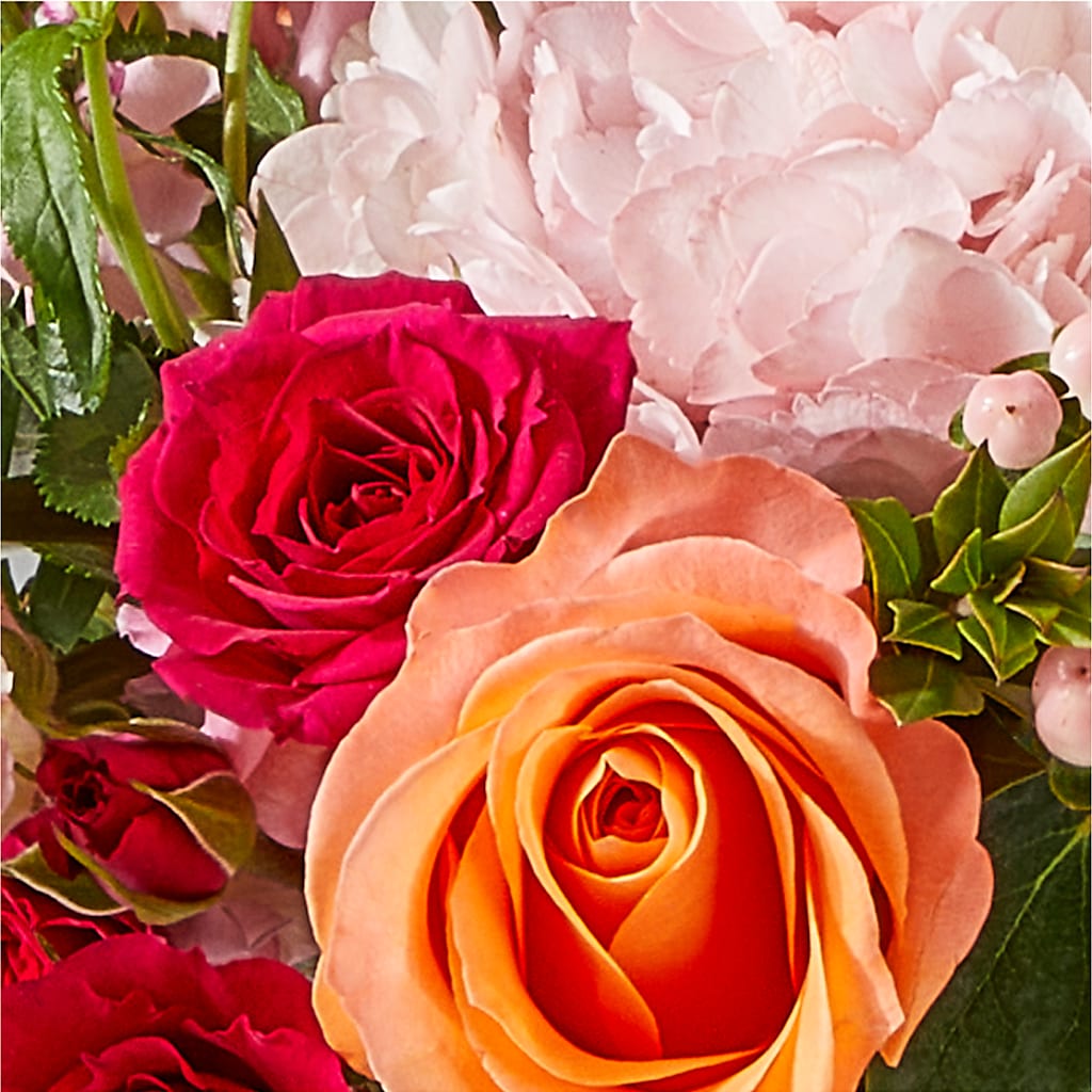 Glitz & Glam Bouquet – PASSMORE'S FLOWERS, Brantford ON