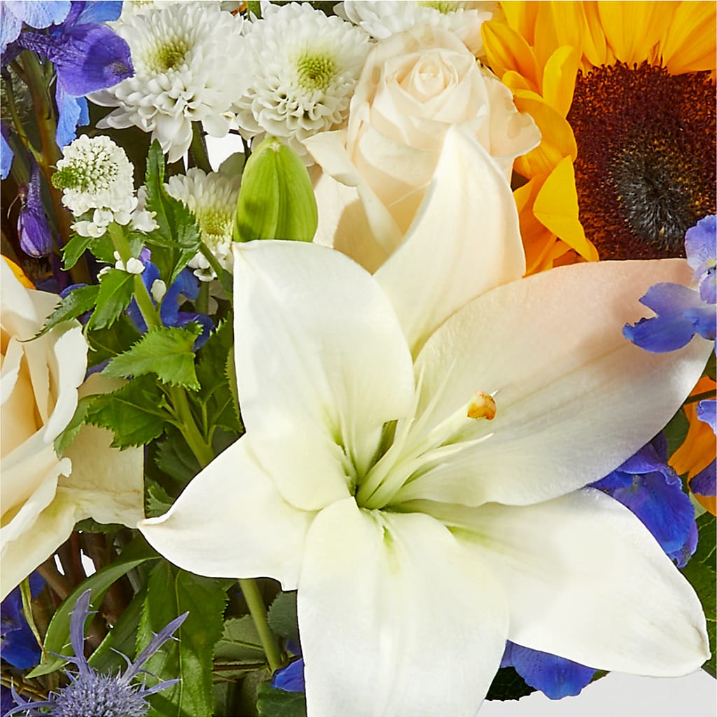 Wonderfully Sunny Bouquet – PASSMORE'S FLOWERS, Brantford ON