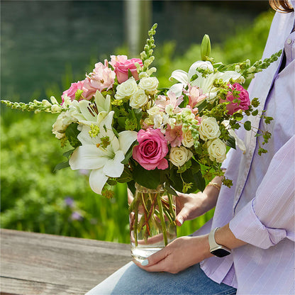 Fondly Bouquet – PASSMORE'S FLOWERS, Brantford ON