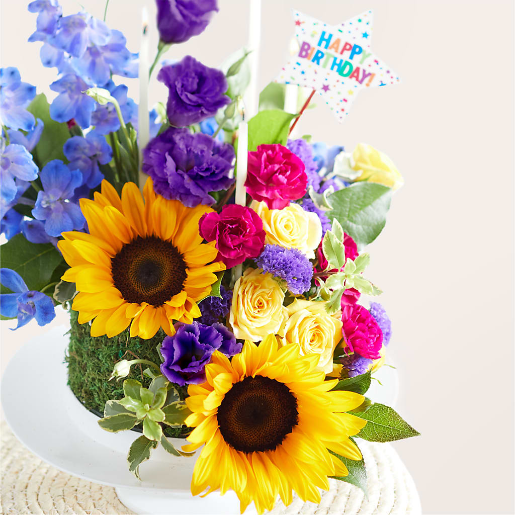 Star of the Day Floral Cake – PASSMORE'S FLOWERS, Brantford ON