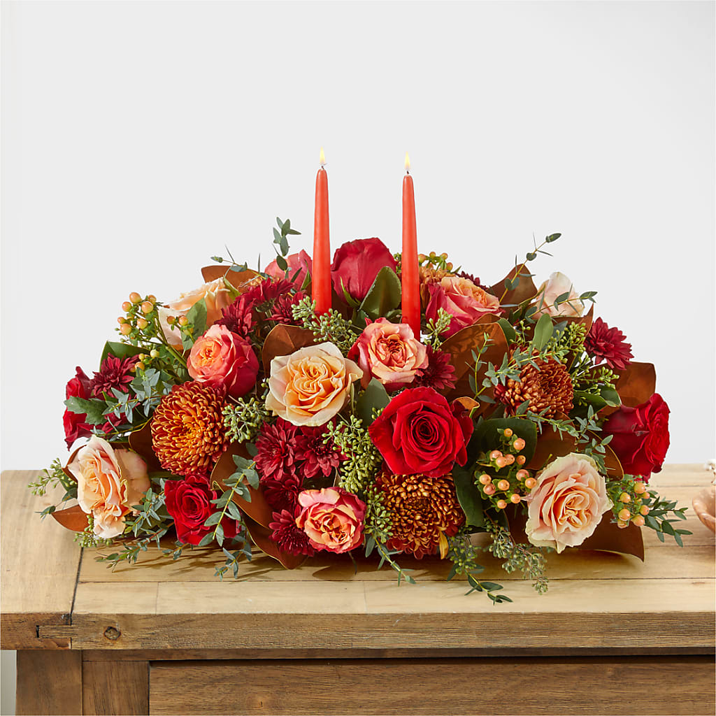 Gather Near Centerpiece – PASSMORE'S FLOWERS, Brantford ON